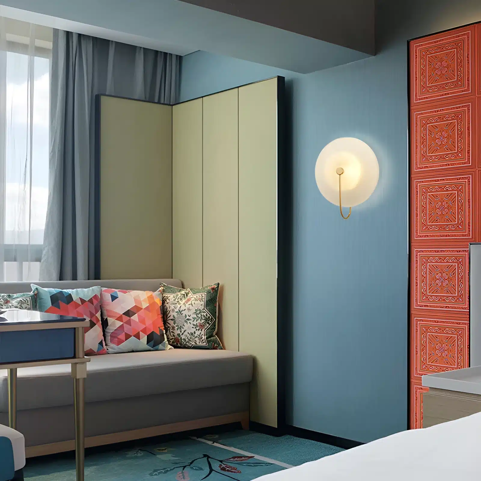 Applique murale LED dorée avec verre à rayures pour éclairage décoratif