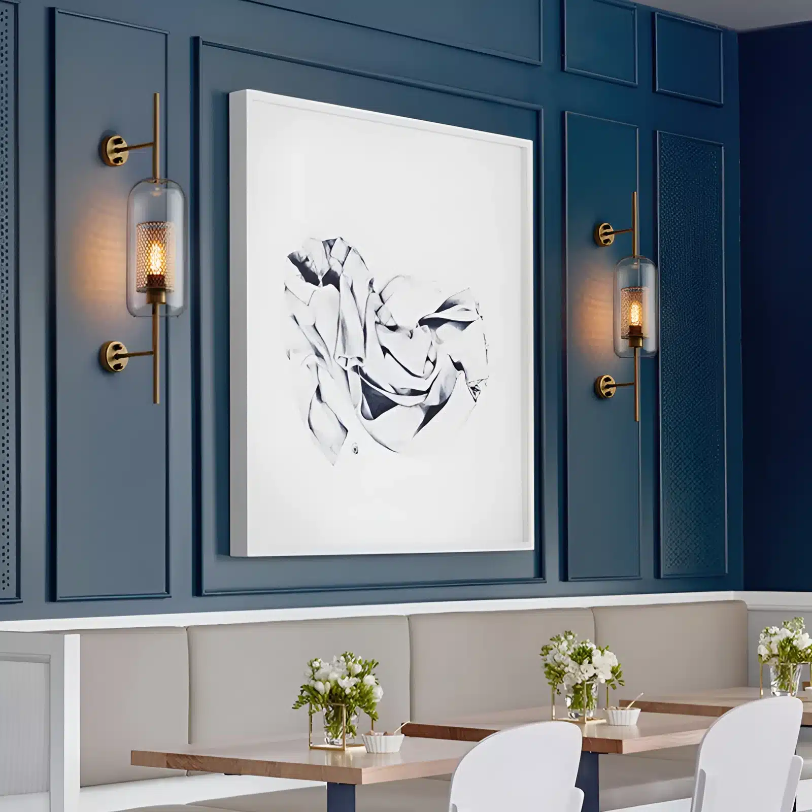 Applique murale moderne en verre avec finition bronze, style minimaliste.