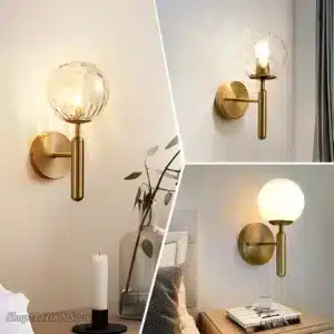 Applique murale dorée avec globe lumineux pour chambre.