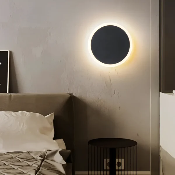 Applique murale LED noir simple effet éclipse